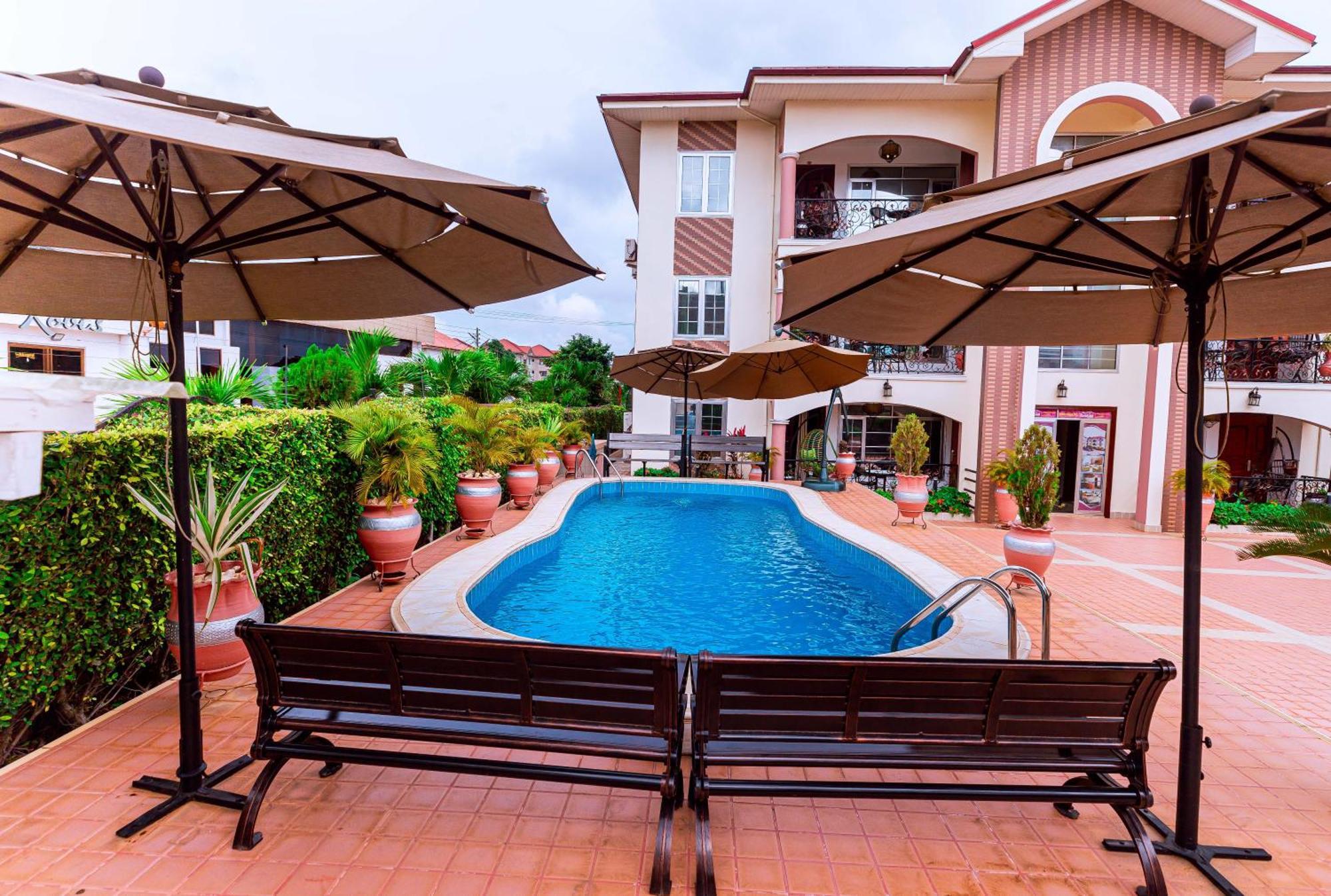 Ibranad Apartments 아크라 외부 사진